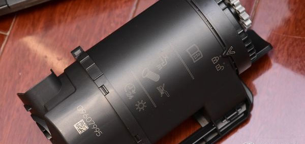 家用电器吸尘器外壳激光打标工艺 家用电器吸尘器外壳激光打标工艺