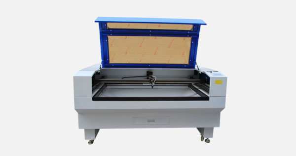 涤纶滚筒刷绒布激光切割工艺，细节处凸显品质