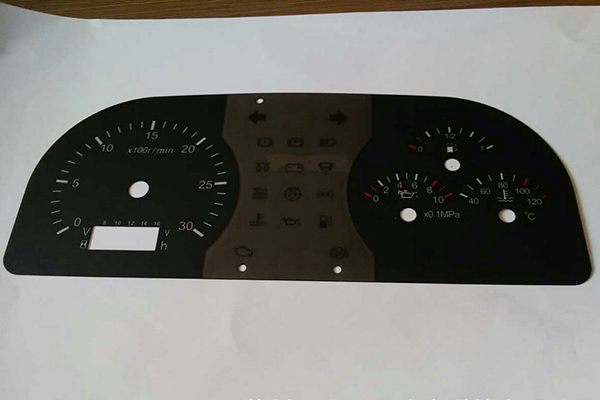 汽车挡泥板门饰板激光切割解决方案