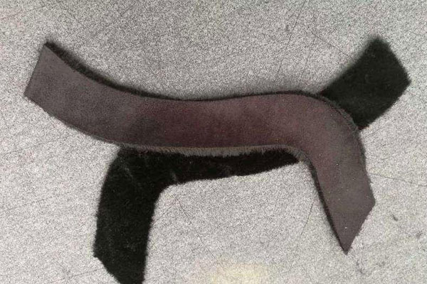 雪地靴制鞋好帮手—皮毛激光切割机