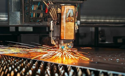 金属激光切割机-影响激光表面淬火的几大原因