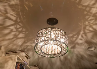 激光镂空金属吊灯，重新定义家居美学