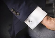 激光打标袖扣 举手投足间的风采