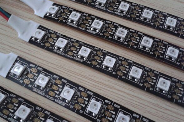 IC芯片编带激光打码刻字工艺解析