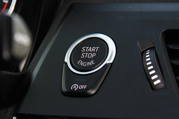 树脂材料表面激光打标雕刻工艺详细解析